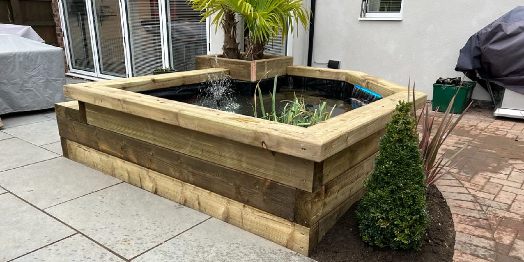 Water Feature Garden Design, Fountains Nottingham 0115 920 6579