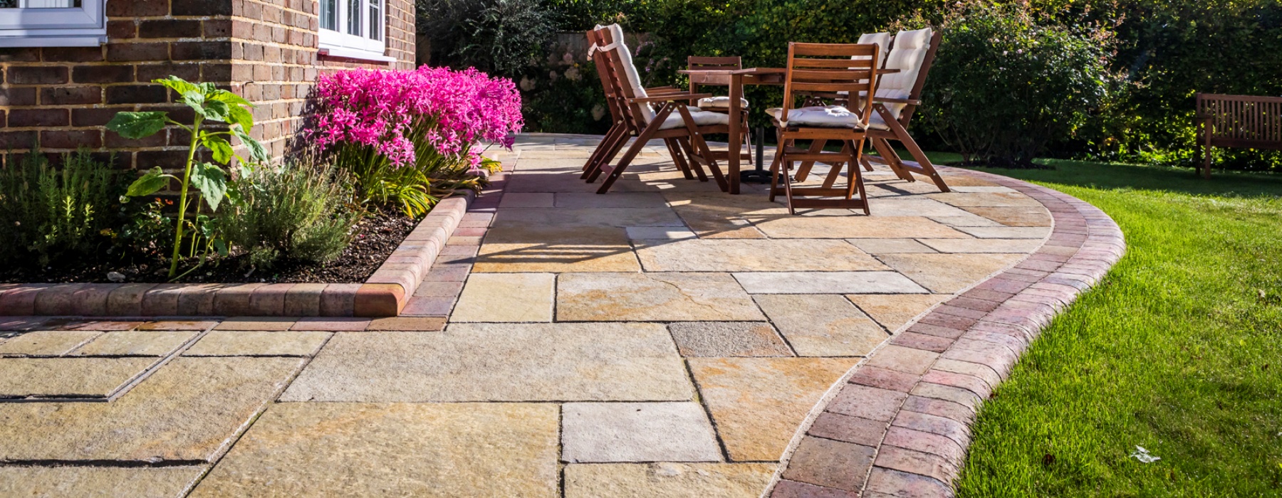 Garden Patio builders Slabbing, Paving Nottingham, UK